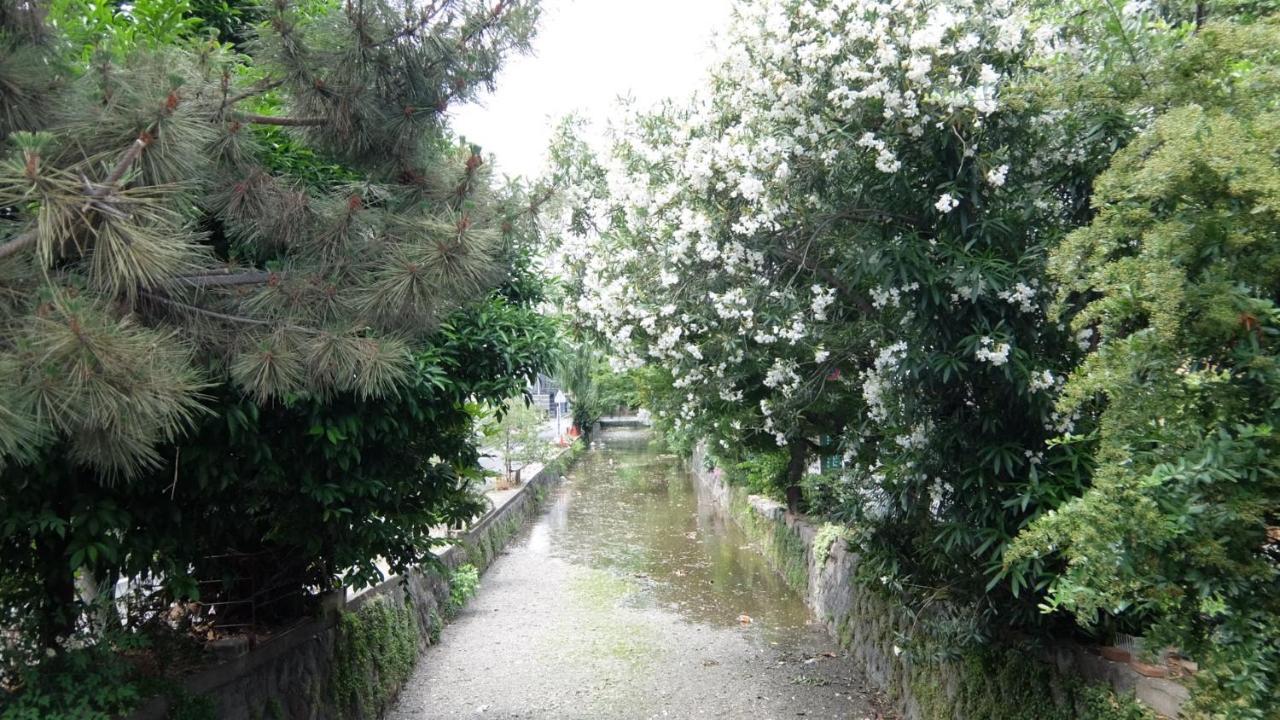 Вилла Kamogawa Nanajo Киото Экстерьер фото